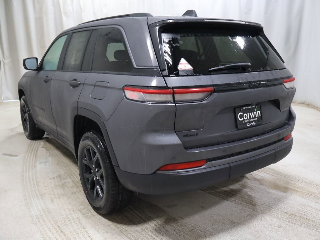 New 2026 Jeep Grand Cherokee Laredo image 6