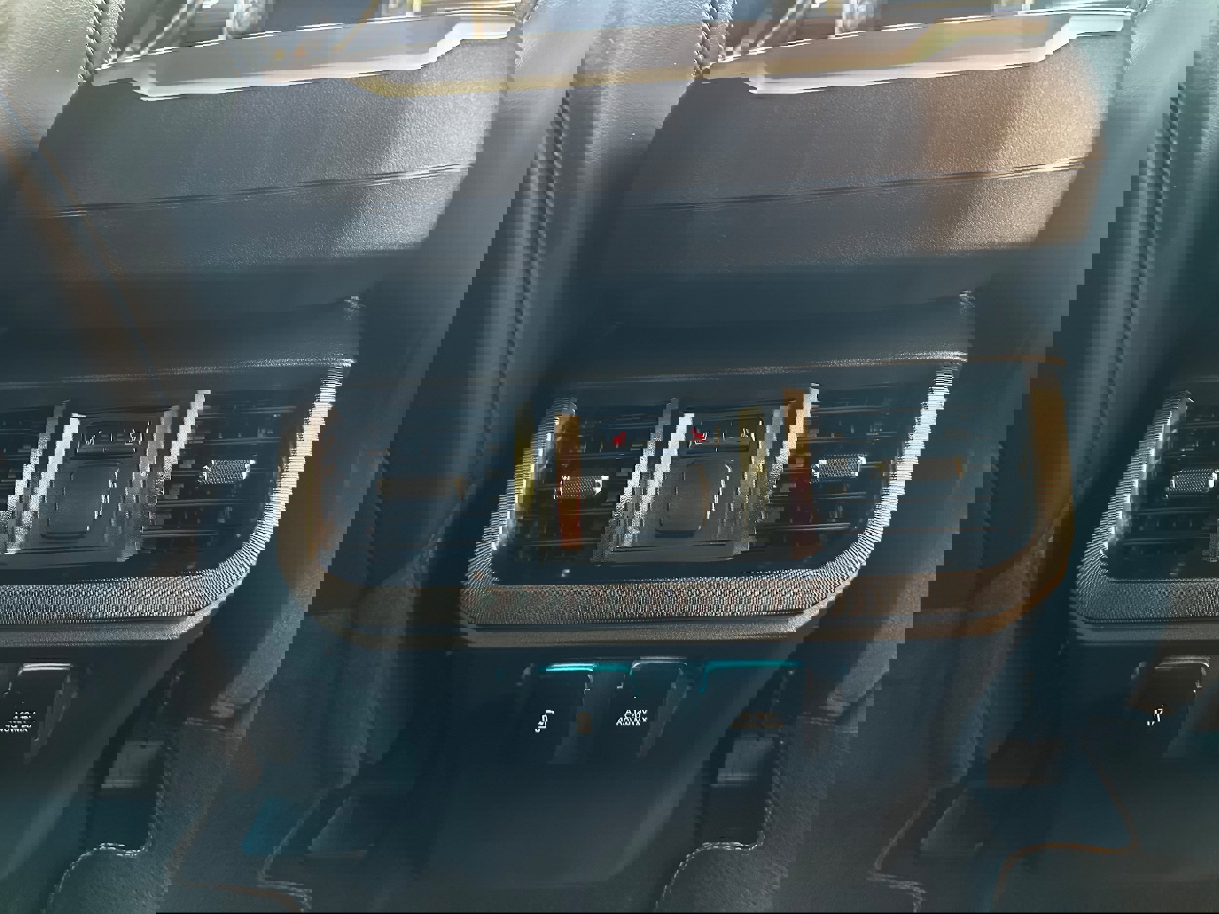 Used 2023 Ford F150 Platinum w/ Equipment Group 701A High image 15