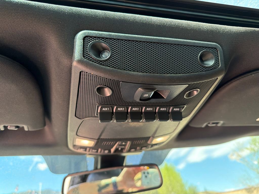 Used 2018 Ford F350 Platinum w/ Platinum Ultimate Package image 19