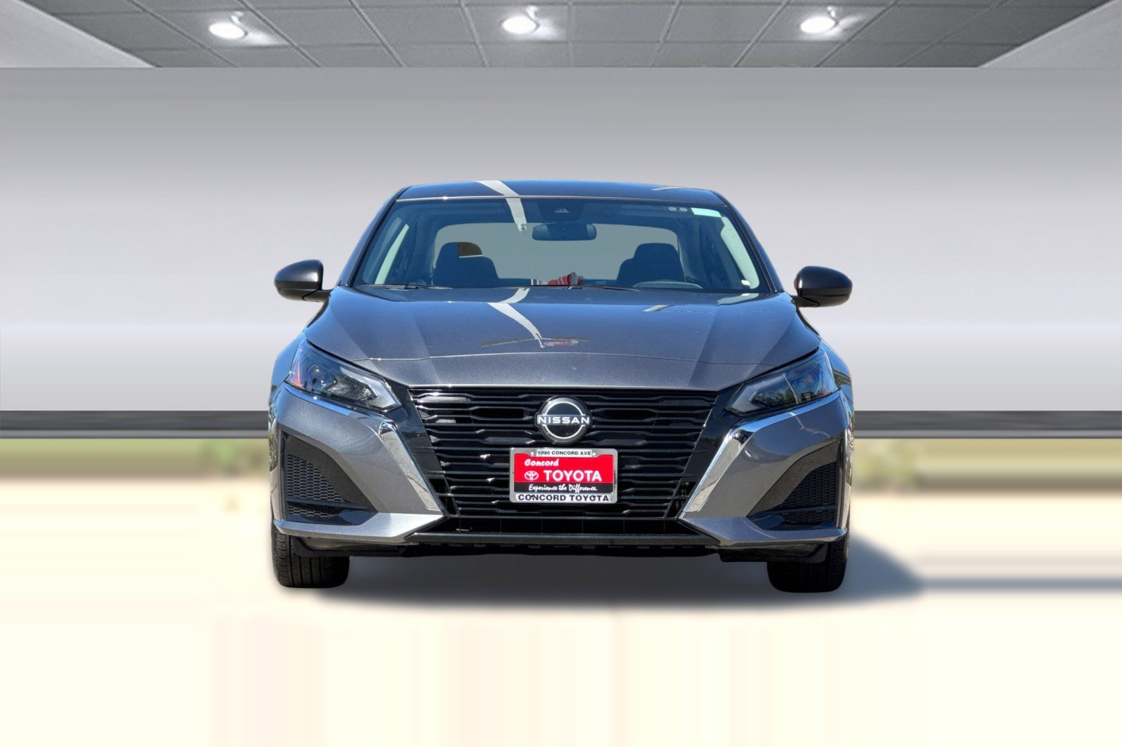 Used 2025 Nissan Altima 2.5 SV image 5