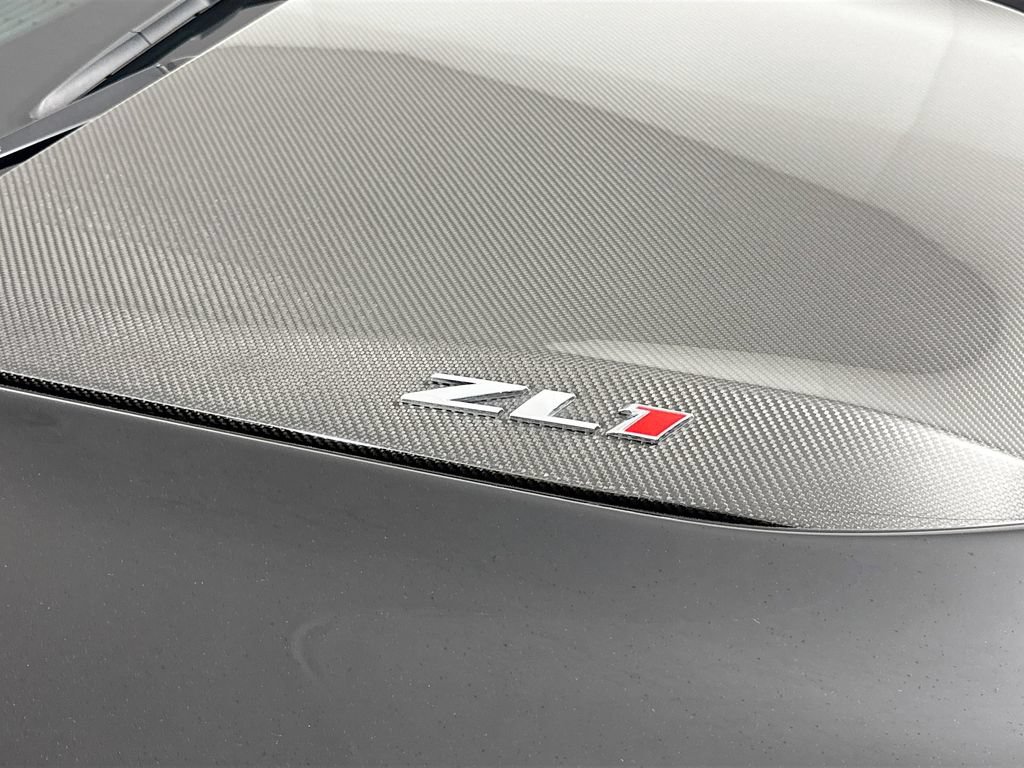 Used 2018 Chevrolet Camaro ZL1 RWD image 12