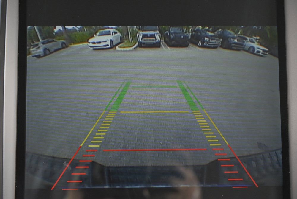 Used 2019 Nissan Titan PRO-4X image 27