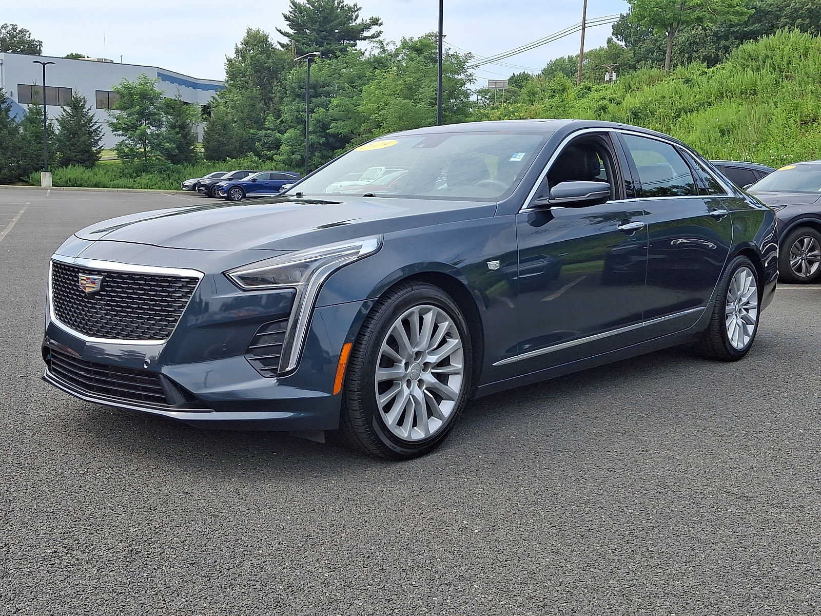 Used 2019 Cadillac CT6 Luxury w/ Driver Awareness Package AWD/4WD image 3