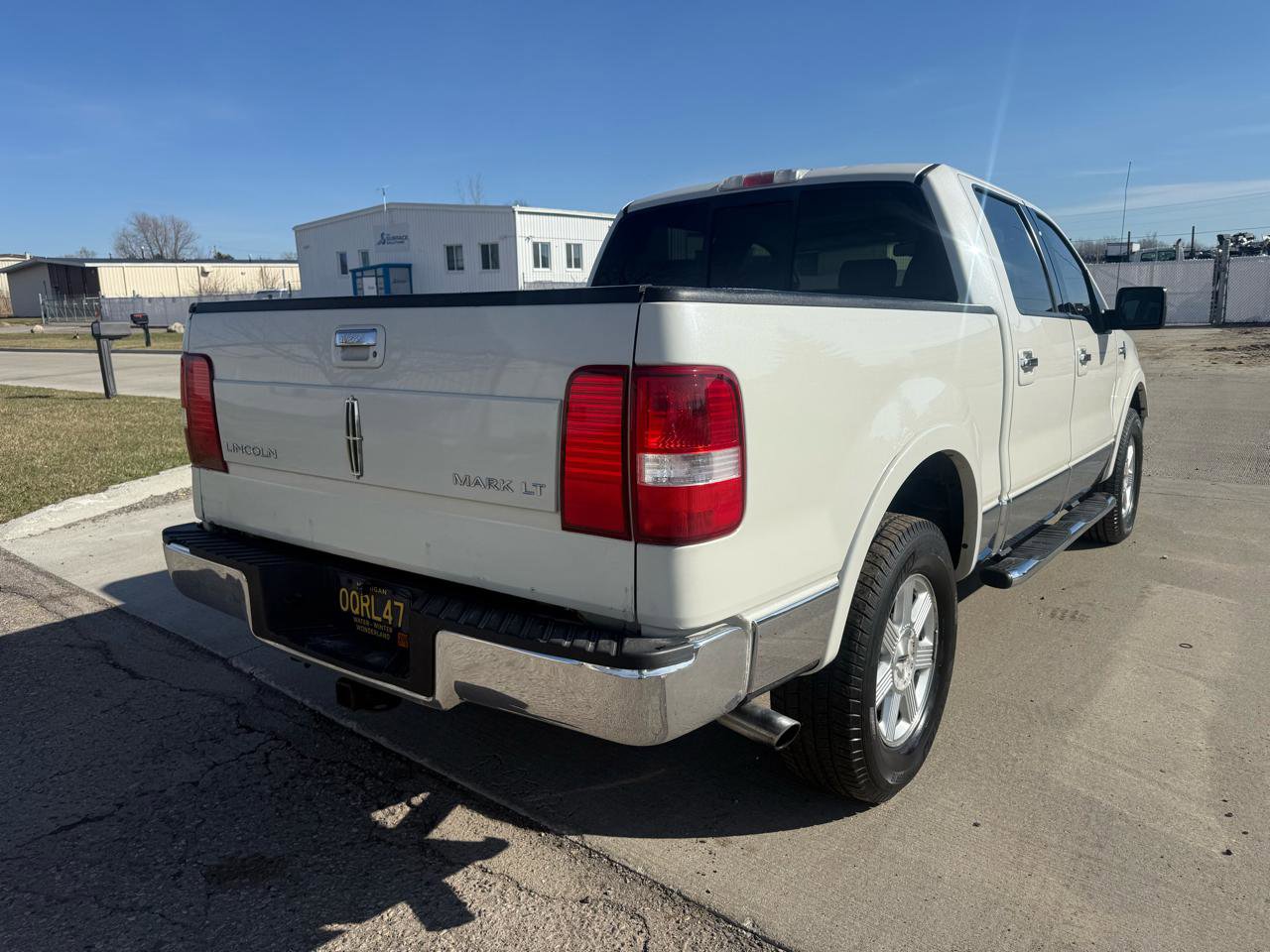 Used 2006 Lincoln Mark LT 4x4 image 5