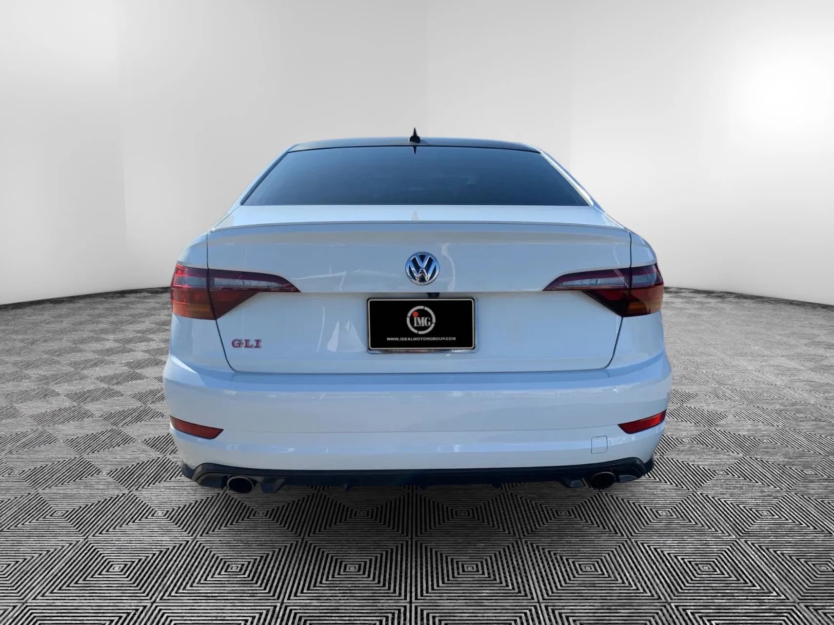 Used 2019 Volkswagen Jetta GLI FWD image 7