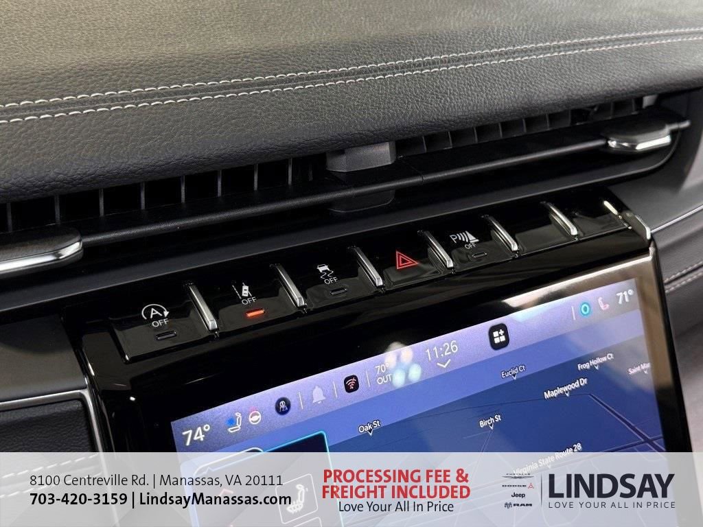 New 2025 Jeep Grand Cherokee L Limited w/ Luxury Tech Group II image 27