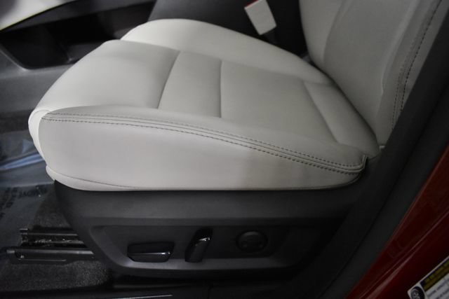 Certified 2023 Nissan Rogue SL w/ SL Premium Package AWD/4WD image 12