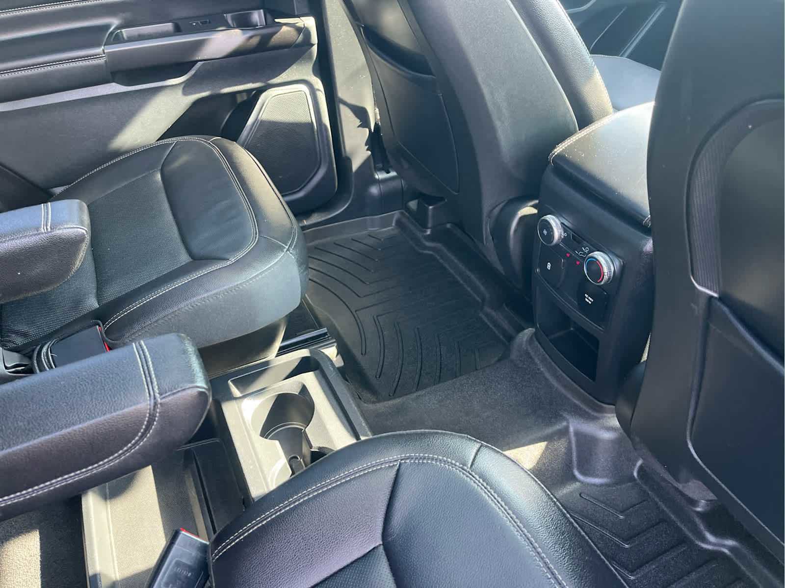 Used 2020 Ford Explorer Limited image 10