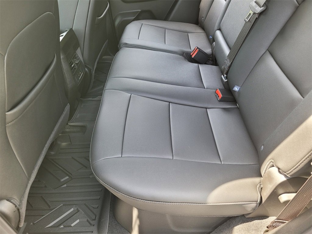 New 2025 GMC Canyon Elevation w/ Convenience Package image 12