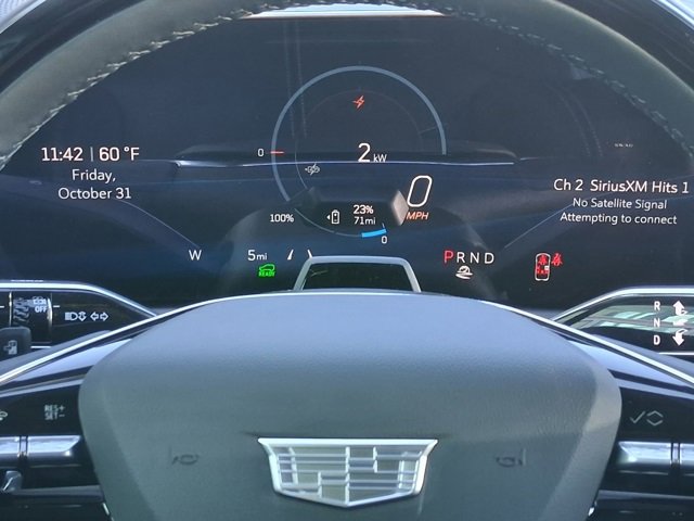 New 2026 Cadillac Optiq Luxury 1 image 13