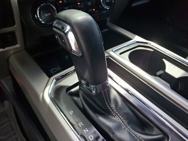 Used 2019 Ford F150 Lariat w/ Max Trailer Tow Package image 14