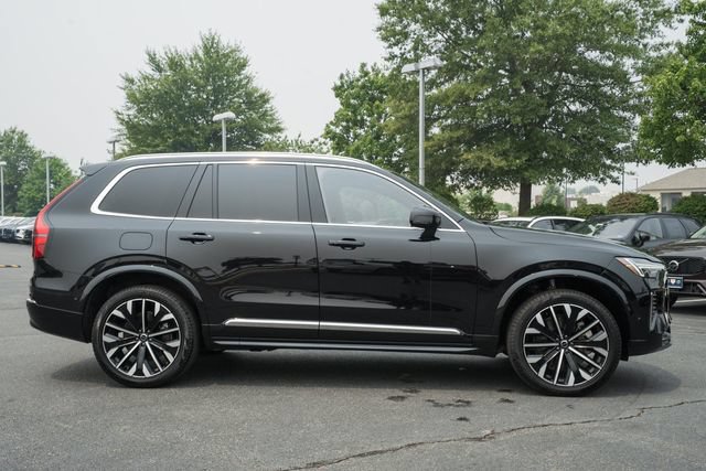 New 2026 Volvo XC90 T8 Plus w/ Protection Package Premier AWD/4WD image 4