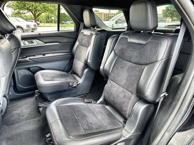 Used 2025 Ford Explorer ST AWD/4WD image 23
