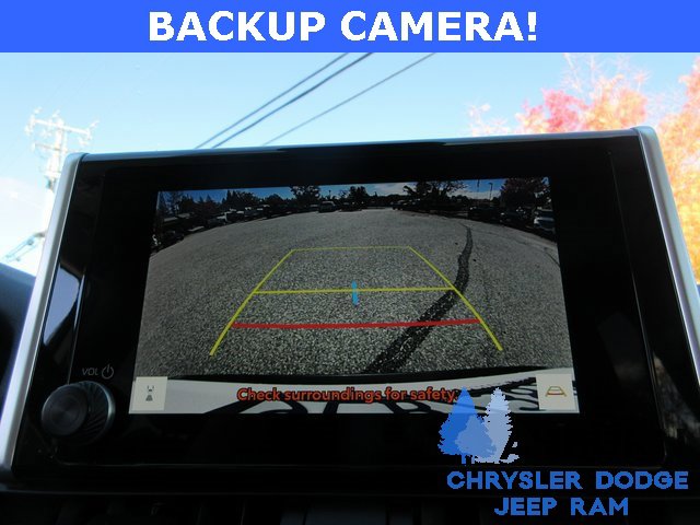 Used 2024 Toyota RAV4 LE image 16