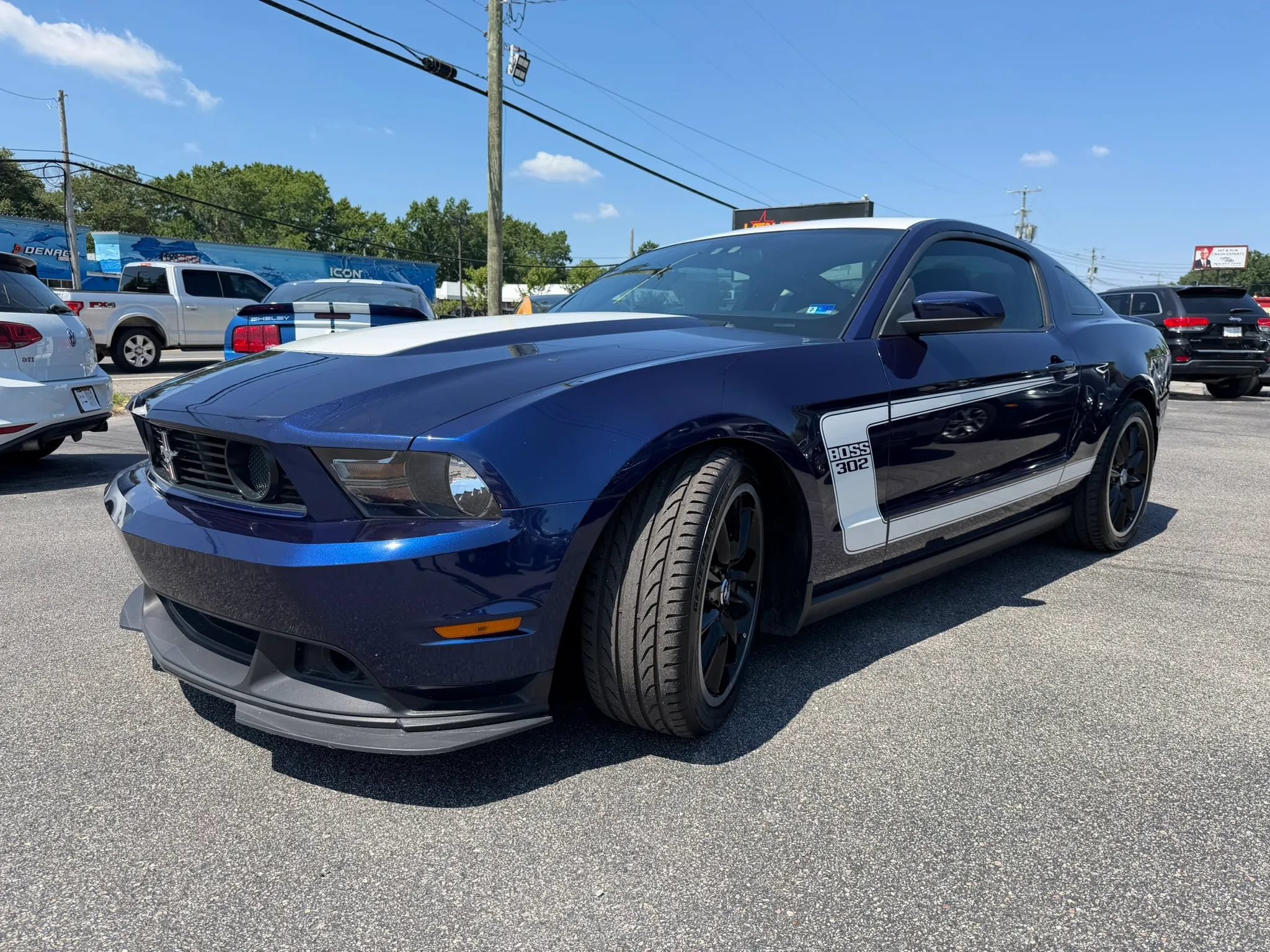 Used 2012 Ford Mustang Boss 302 w/ Boss 302 Accessory Pkg RWD image 7