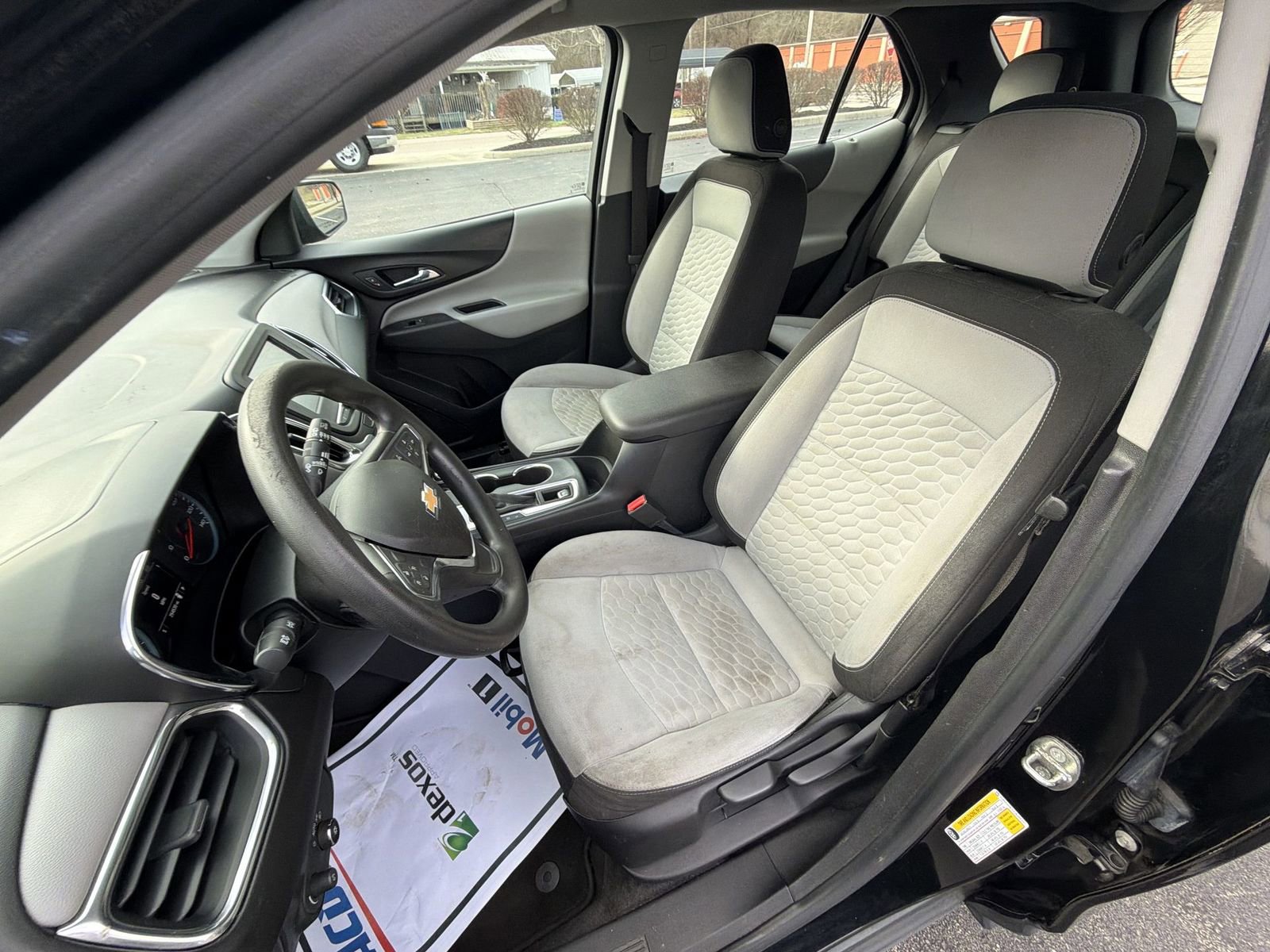 Used 2018 Chevrolet Equinox LS image 19