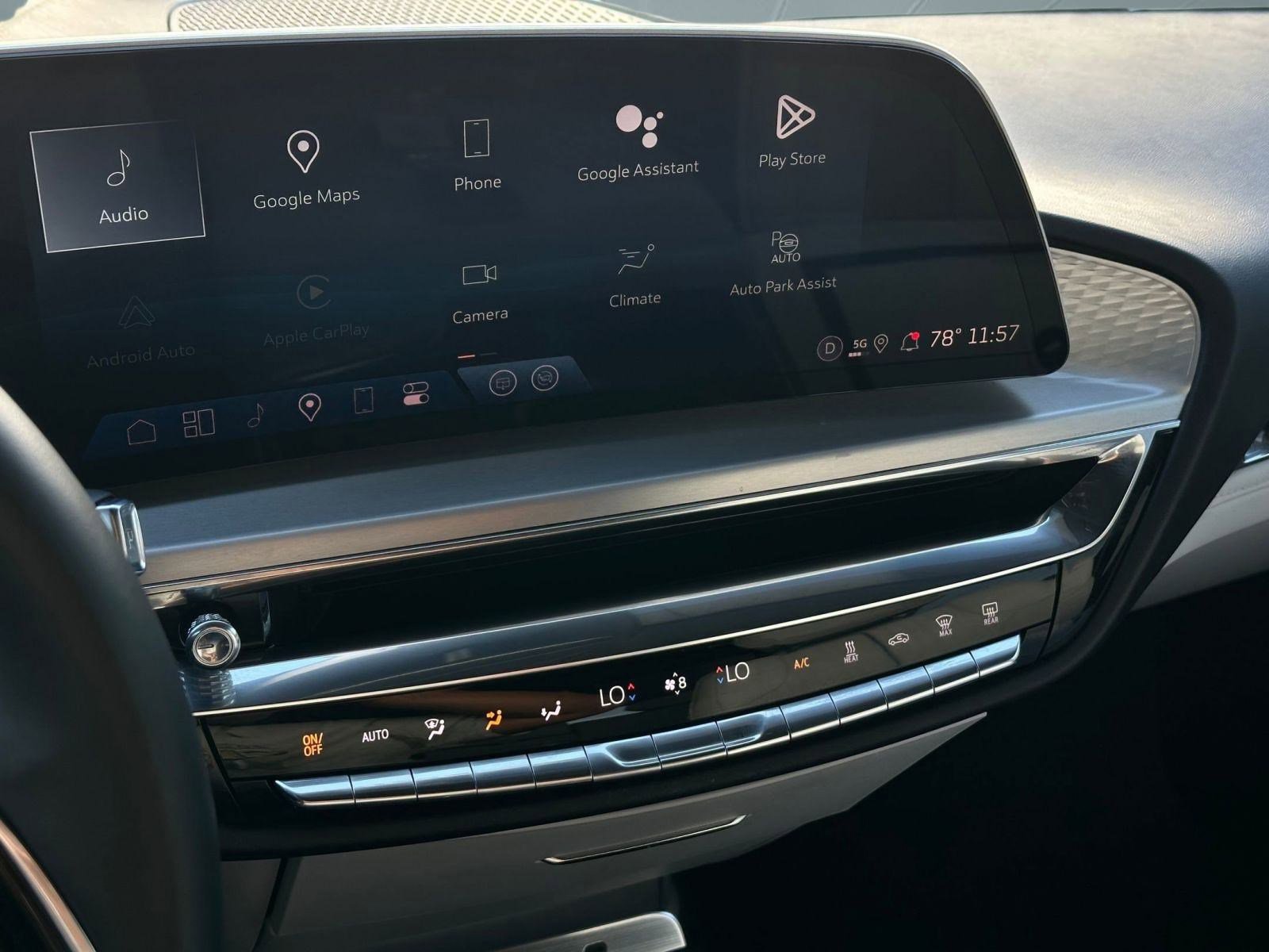 Certified 2024 Cadillac Lyriq Luxury image 27