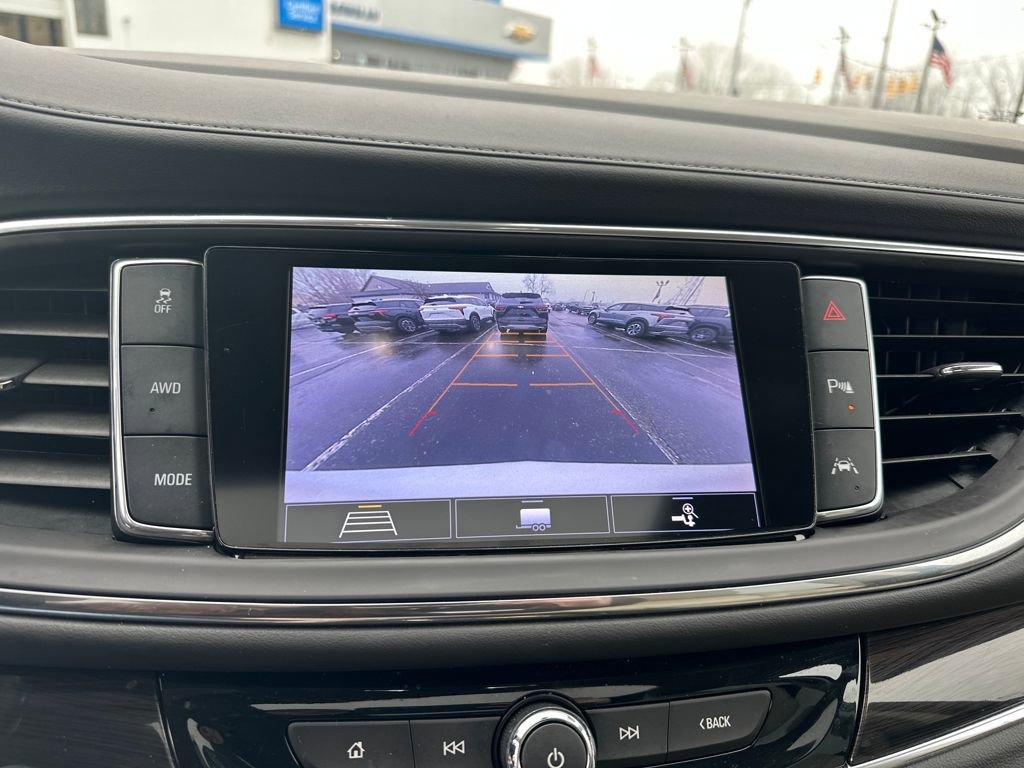 Used 2020 Buick Enclave Premium w/ Sun and Sites Package image 20