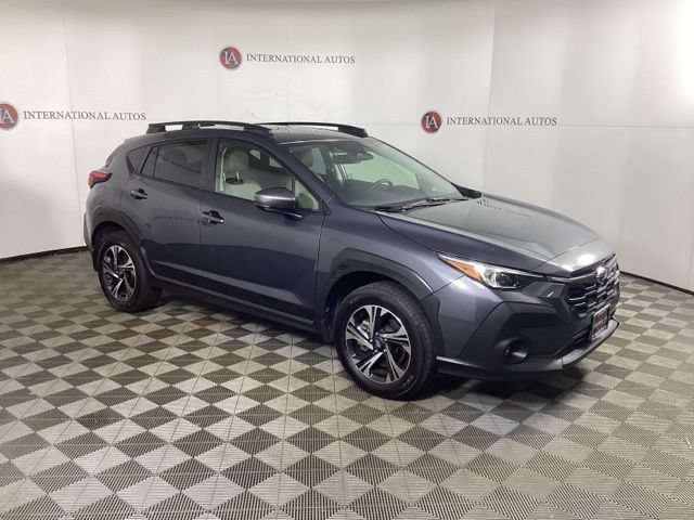 Used 2024 Subaru Crosstrek 2.0i Premium AWD/4WD image 3