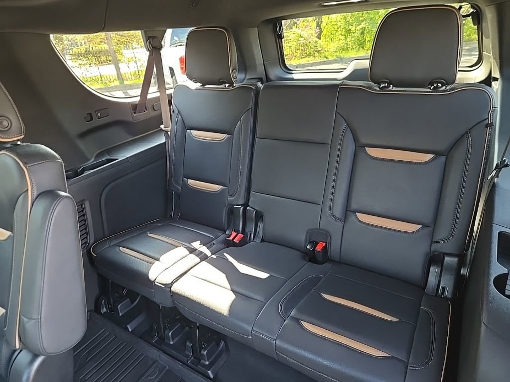 Used 2023 GMC Yukon XL AT4 w/ AT4 Premium Package image 50