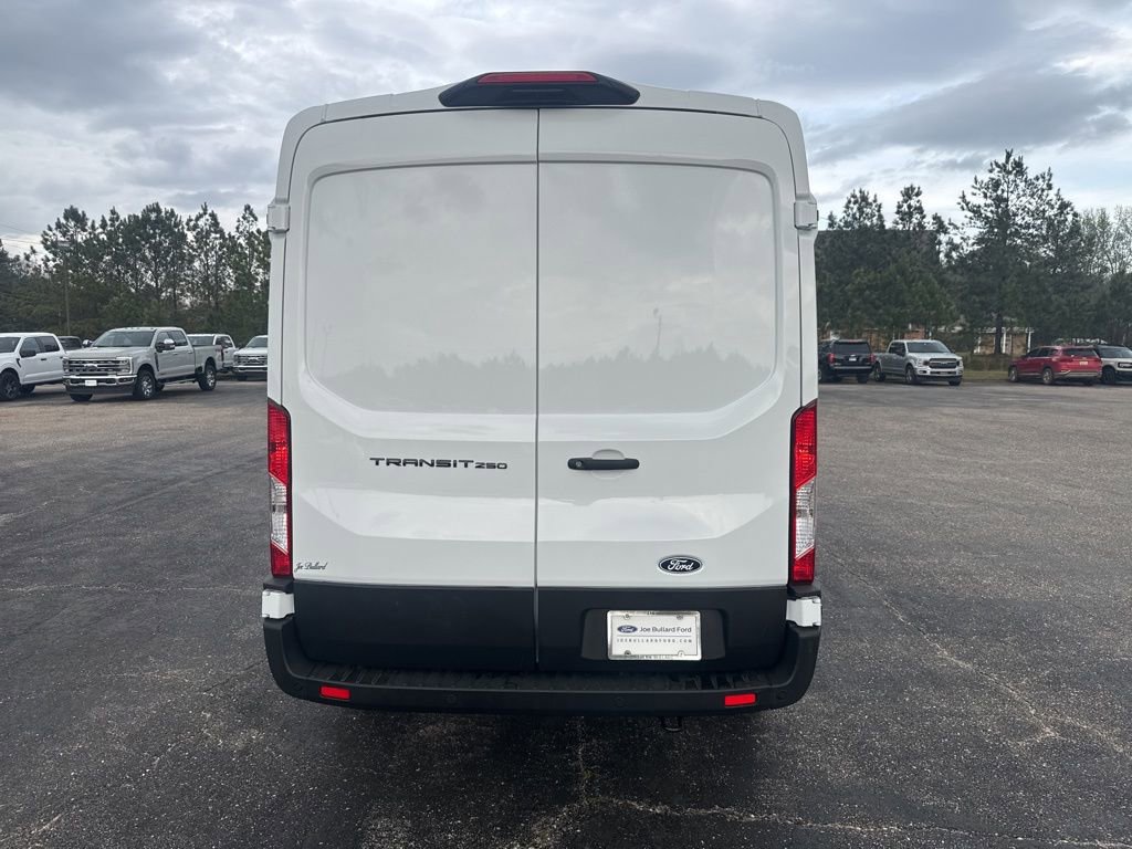 New 2026 Ford Transit 250 148 Medium Roof RWD image 18