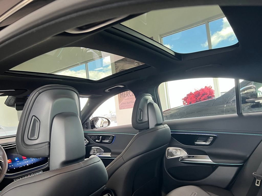 New 2026 Mercedes-Benz E 53 AMG e 4MATIC Sedan image 24