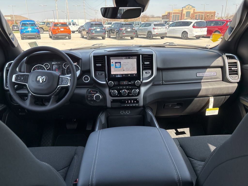 New 2026 RAM 1500 4x4 Crew Cab image 10