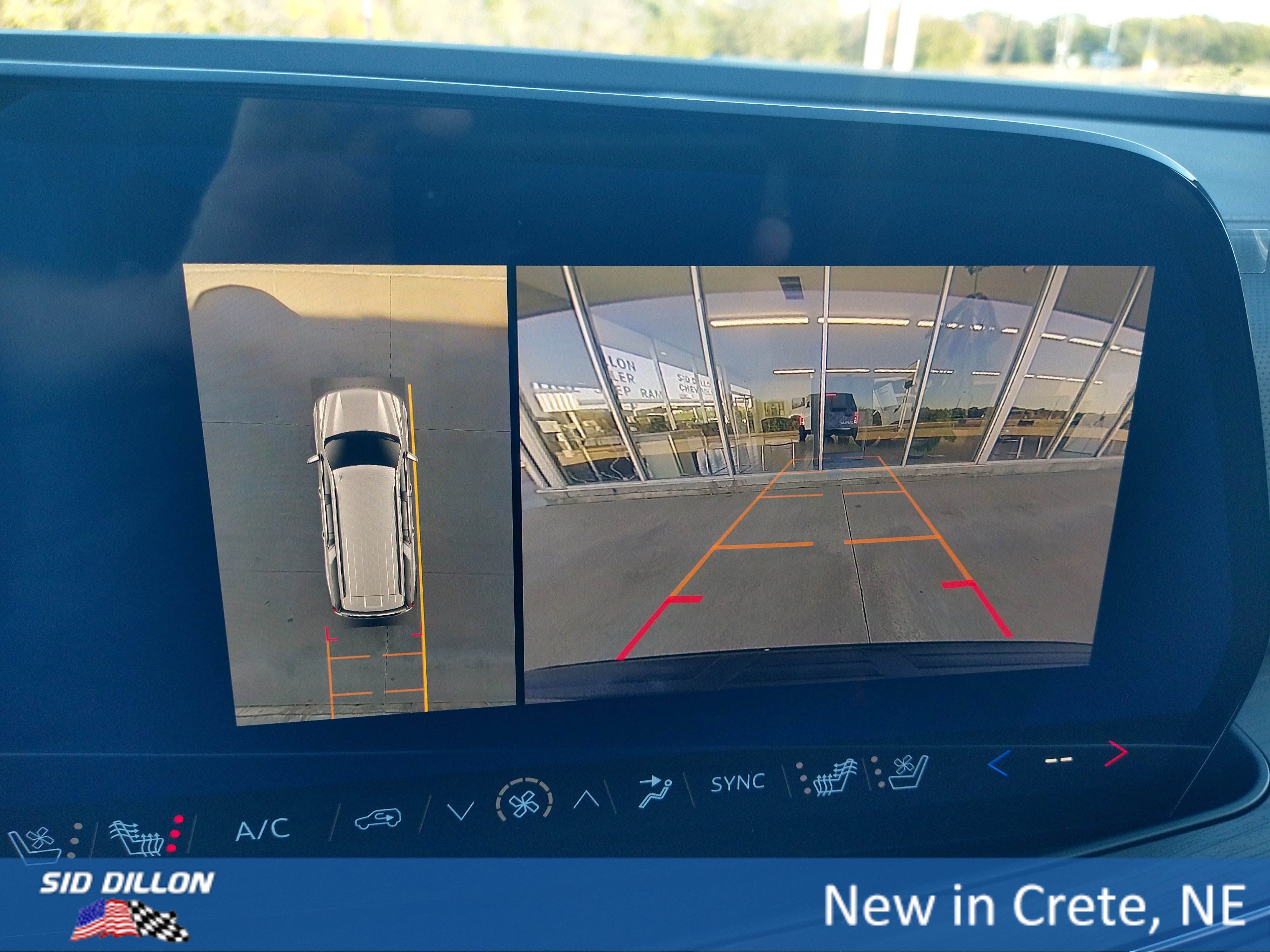 New 2026 Chevrolet Suburban Premier image 8