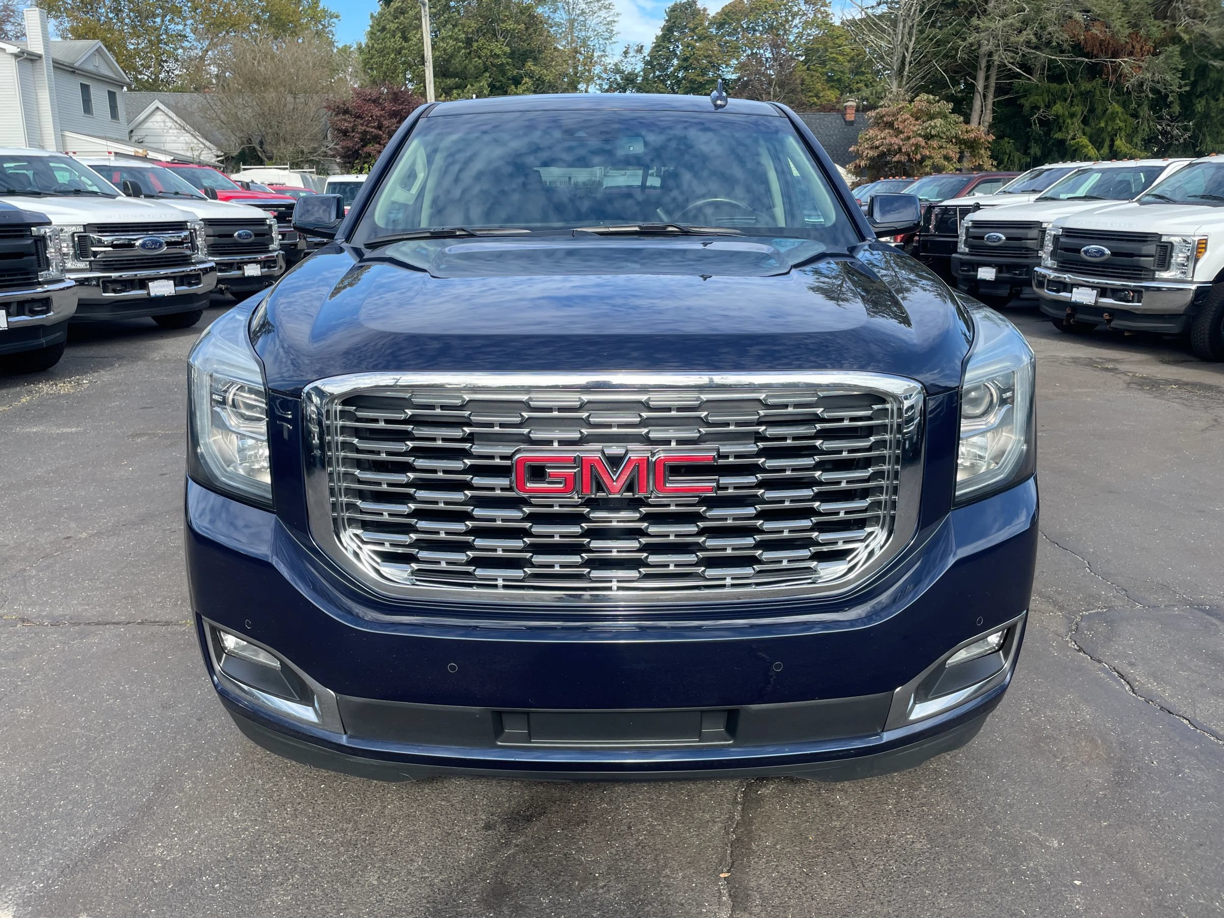 Used 2018 GMC Yukon Denali w/ Open Road Package AWD/4WD image 8