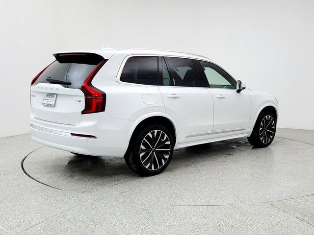 New 2026 Volvo XC90 T8 Plus w/ Protection Package Premier image 5