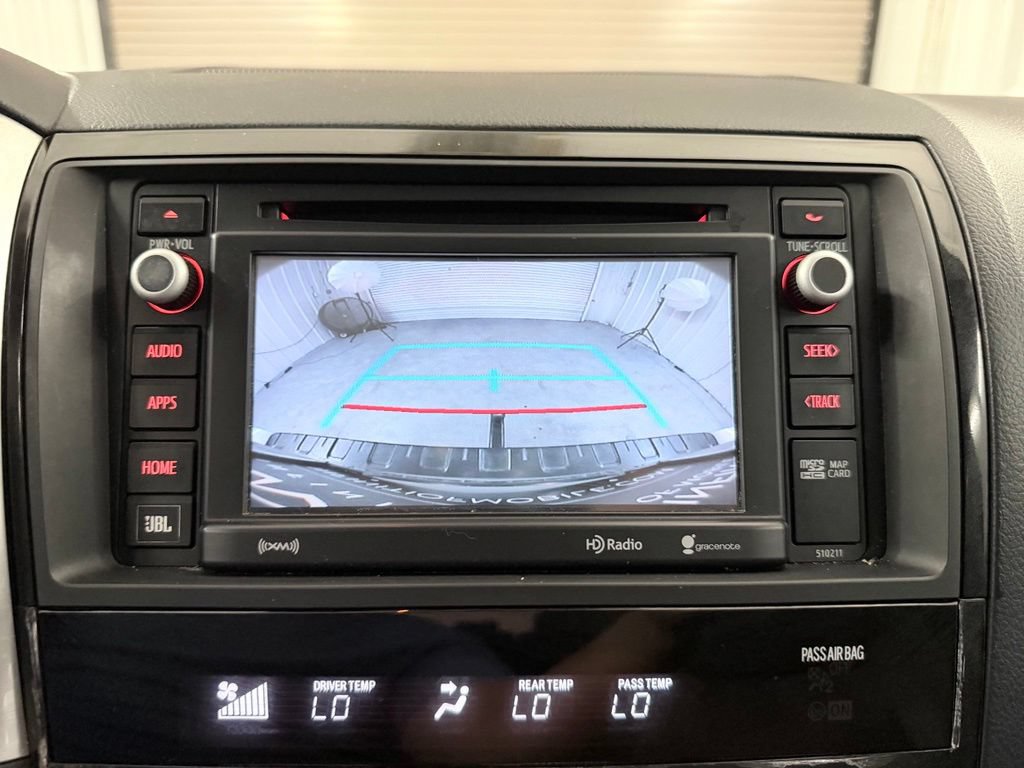 Used 2018 Toyota Sequoia Platinum AWD/4WD image 15