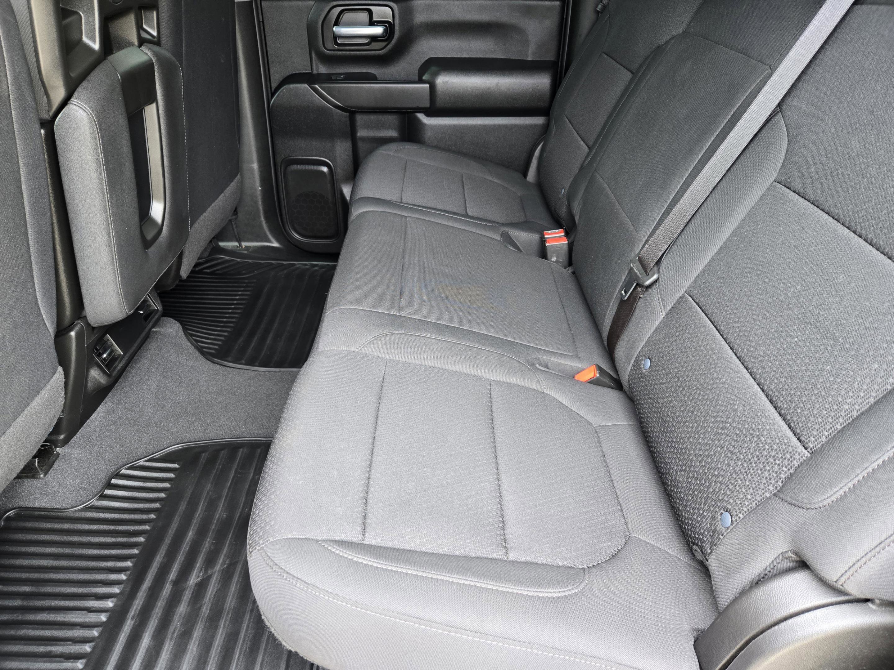 Used 2023 Chevrolet Silverado 2500 Custom w/ Custom Value Package image 27