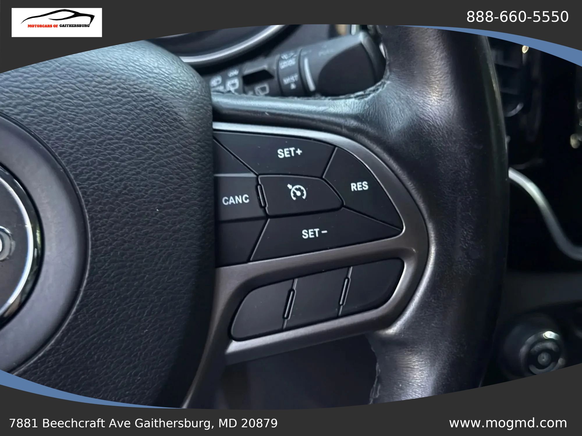 Used 2019 Jeep Cherokee Limited FWD image 35