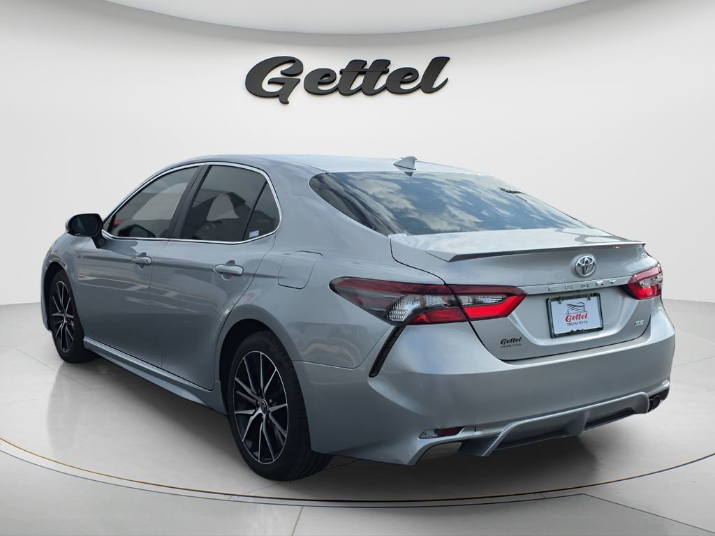 Used 2021 Toyota Camry SE FWD image 7