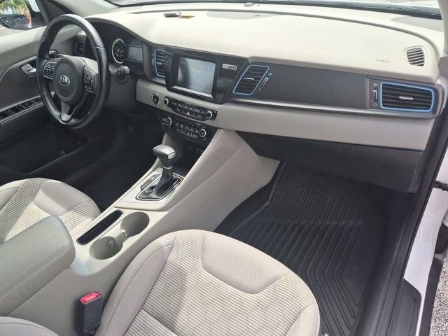 Used 2019 Kia Niro LX FWD image 26