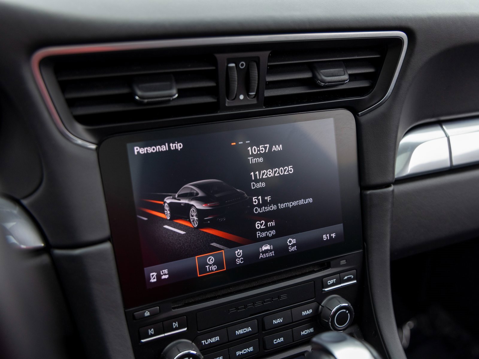 Certified 2017 Porsche 911 Carrera 4S image 36