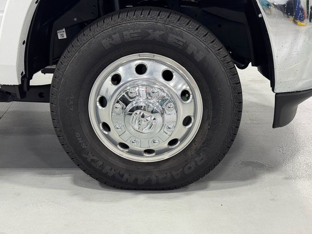 New 2025 RAM 3500 Limited image 62