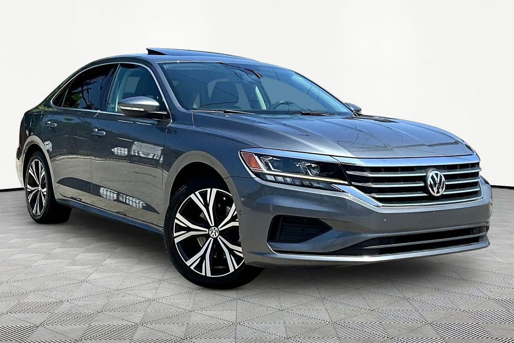 Used 2020 Volkswagen Passat 2.0T SEL FWD image 1