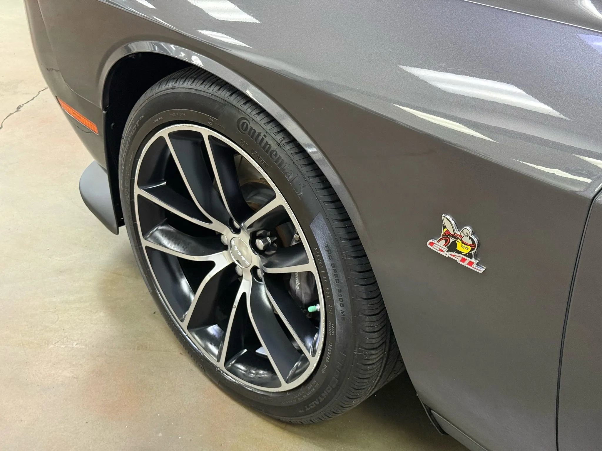 Used 2015 Dodge Challenger R/T Scat Pack w/ Driver Convenience Group image 17