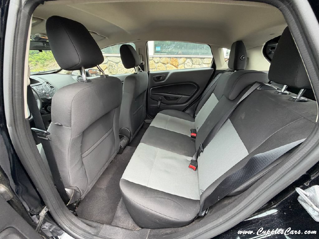 Used 2017 Ford Fiesta S FWD image 22