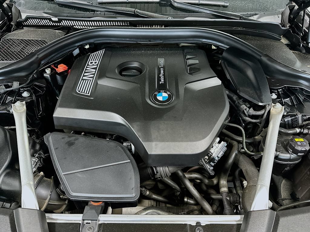 Used 2018 BMW 530i xDrive w/ Premium Package AWD/4WD image 32