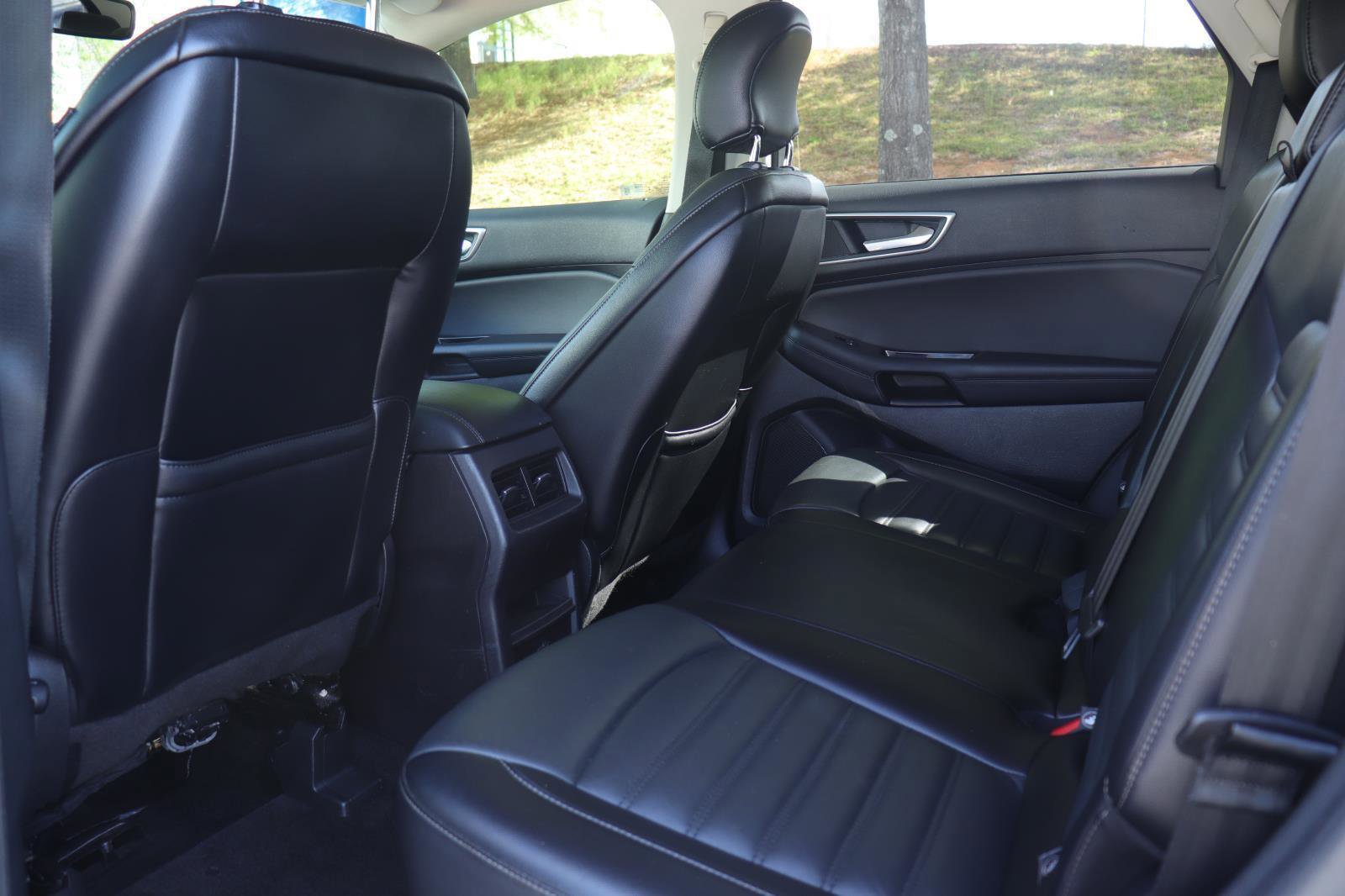 Used 2018 Ford Edge SEL w/ Equipment Group 201A image 13
