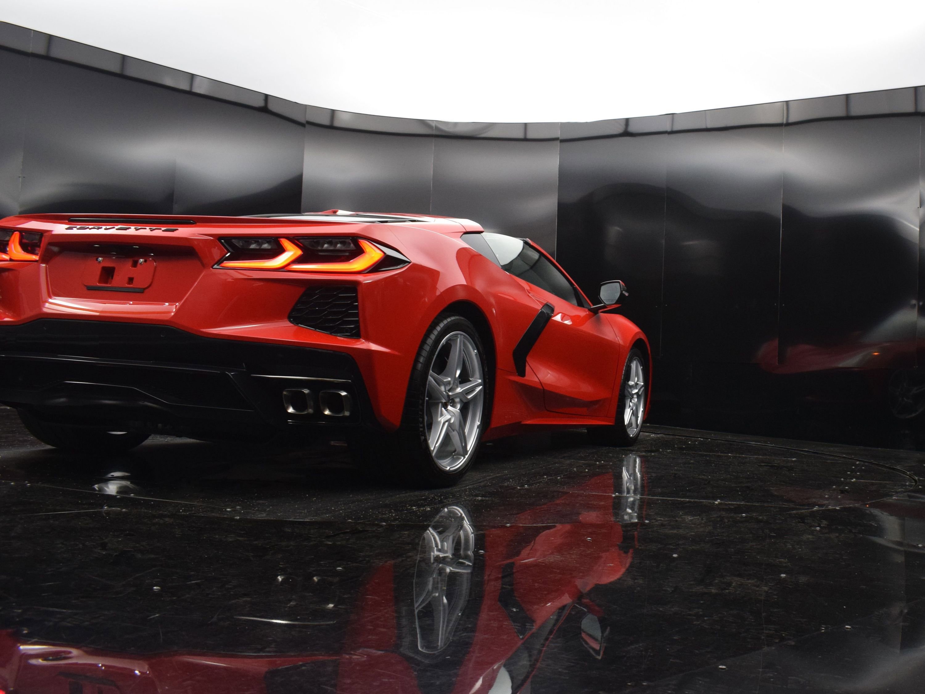 Used 2024 Chevrolet Corvette Stingray Preferred Cpe w/ 2LT image 20