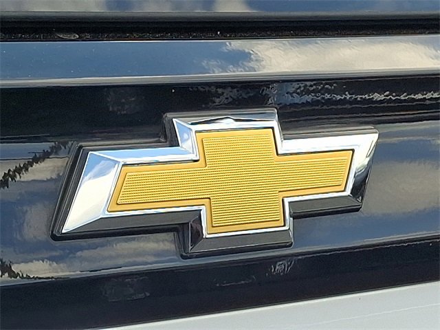 Used 2025 Chevrolet Suburban LT image 31