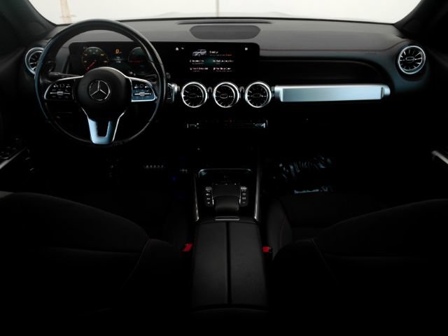 Used 2023 Mercedes-Benz EQB 300 4MATIC image 34