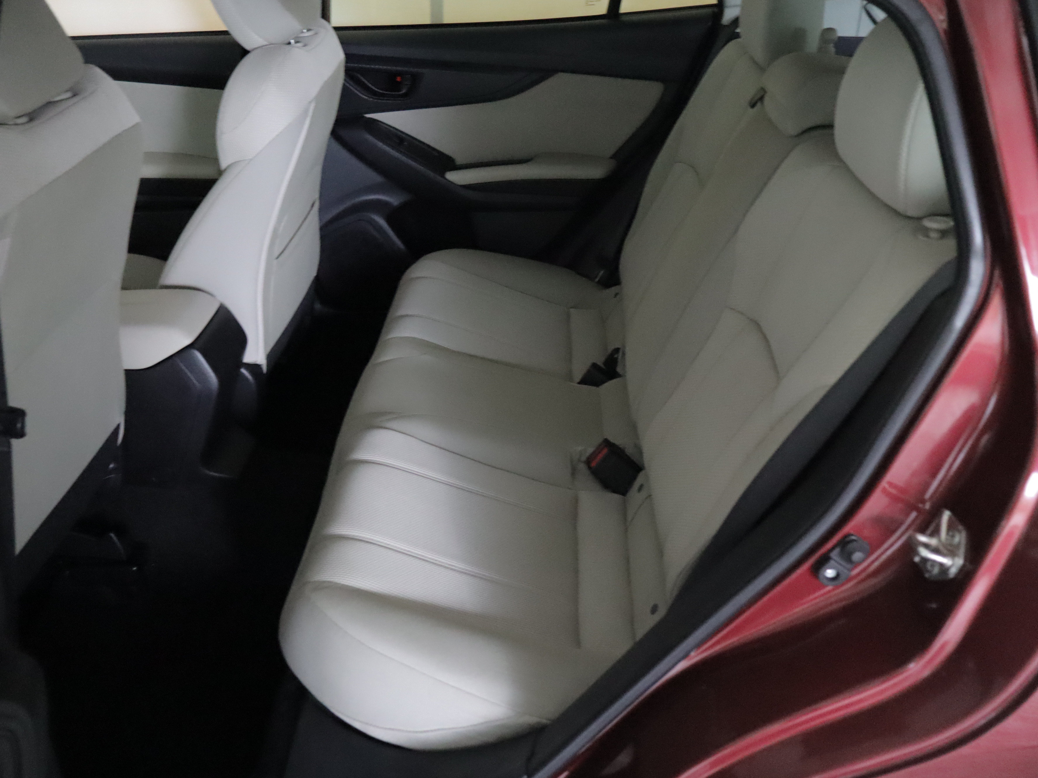 Used 2017 Subaru Impreza 2.0i Premium AWD/4WD image 8