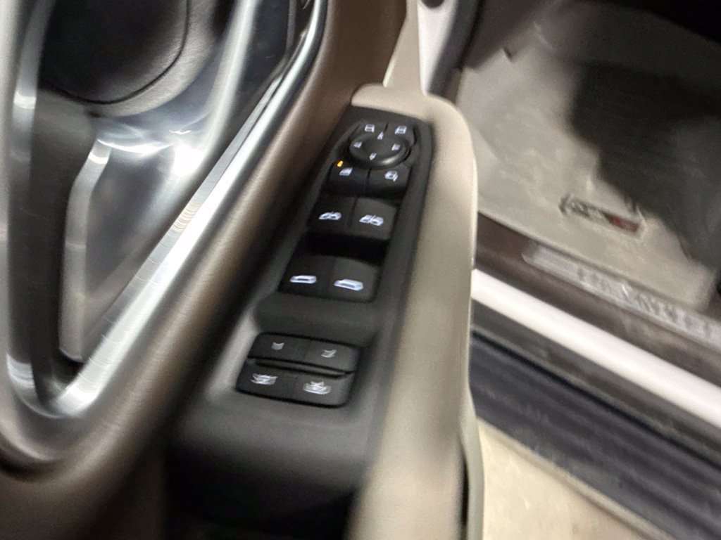Used 2021 Chevrolet Tahoe LT w/ LT Signature Plus Package RWD image 24