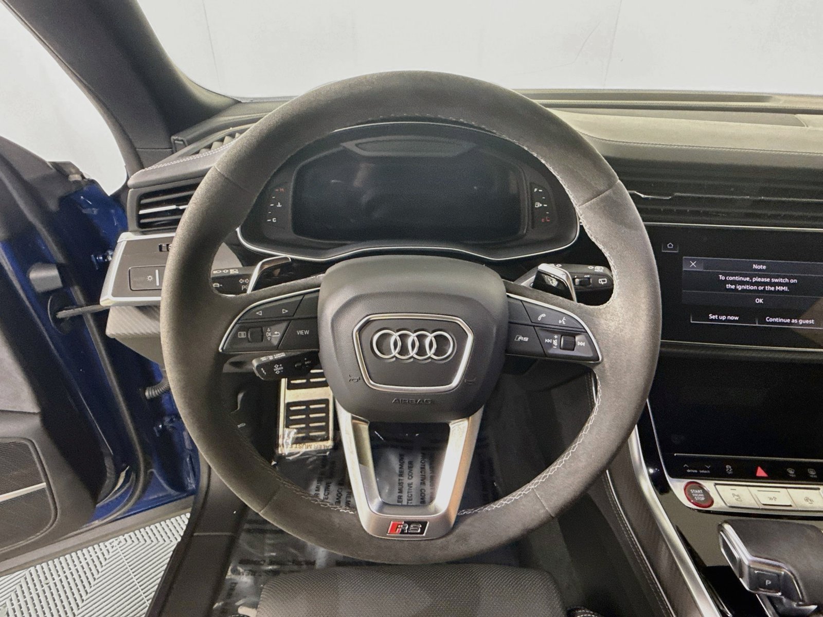 Certified 2025 Audi RS Q8 performance AWD/4WD image 14