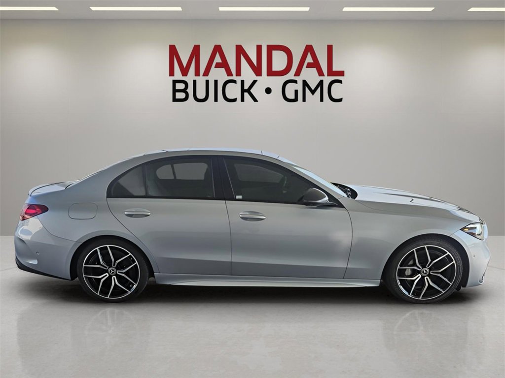 Used 2022 Mercedes-Benz C 300 Sedan image 5