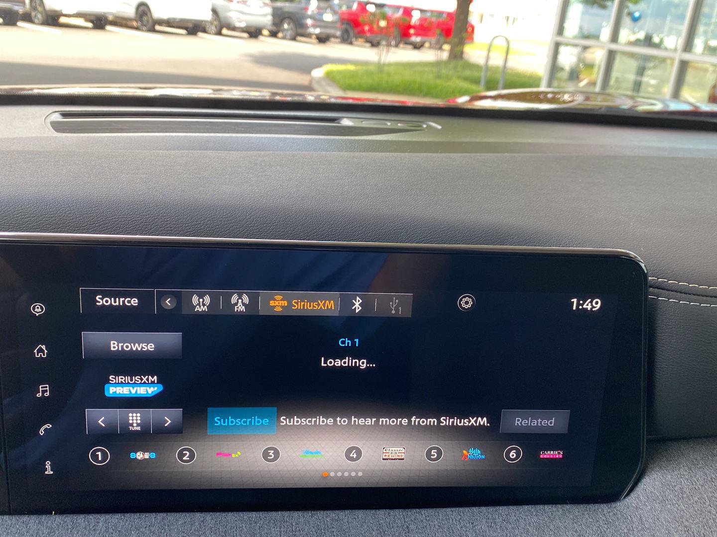 Certified 2025 Nissan Kicks SV AWD/4WD image 28